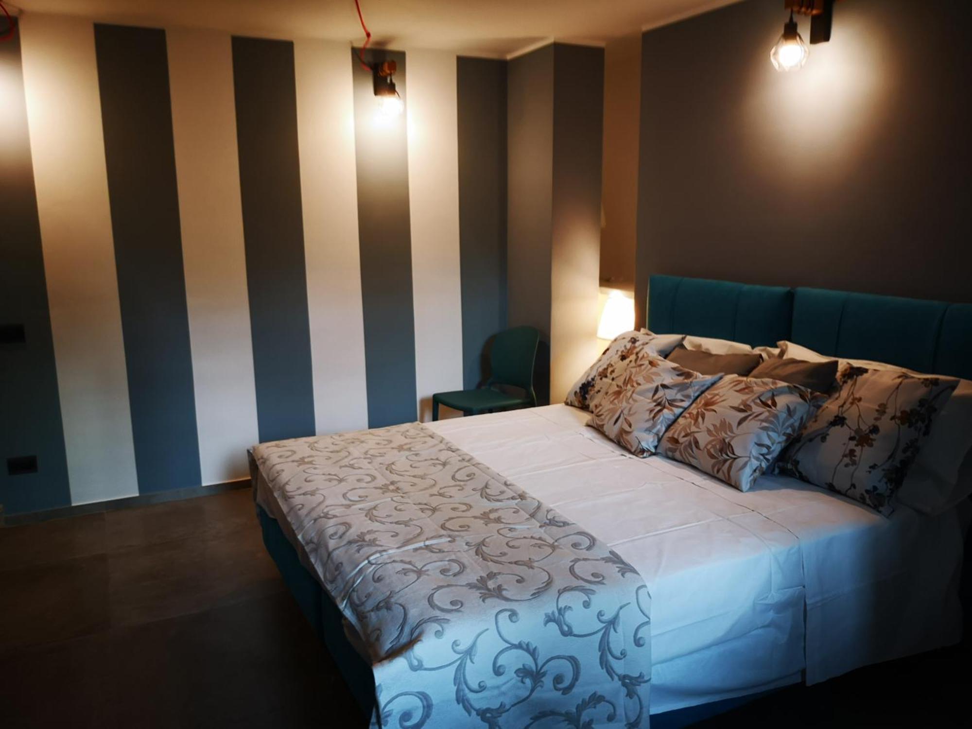 Palazzo Lagioia 2: Prestigioso Miniappartamento 特里贾诺 外观 照片